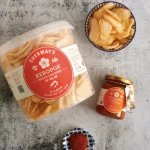 shermay prawn crackers and chili sauce